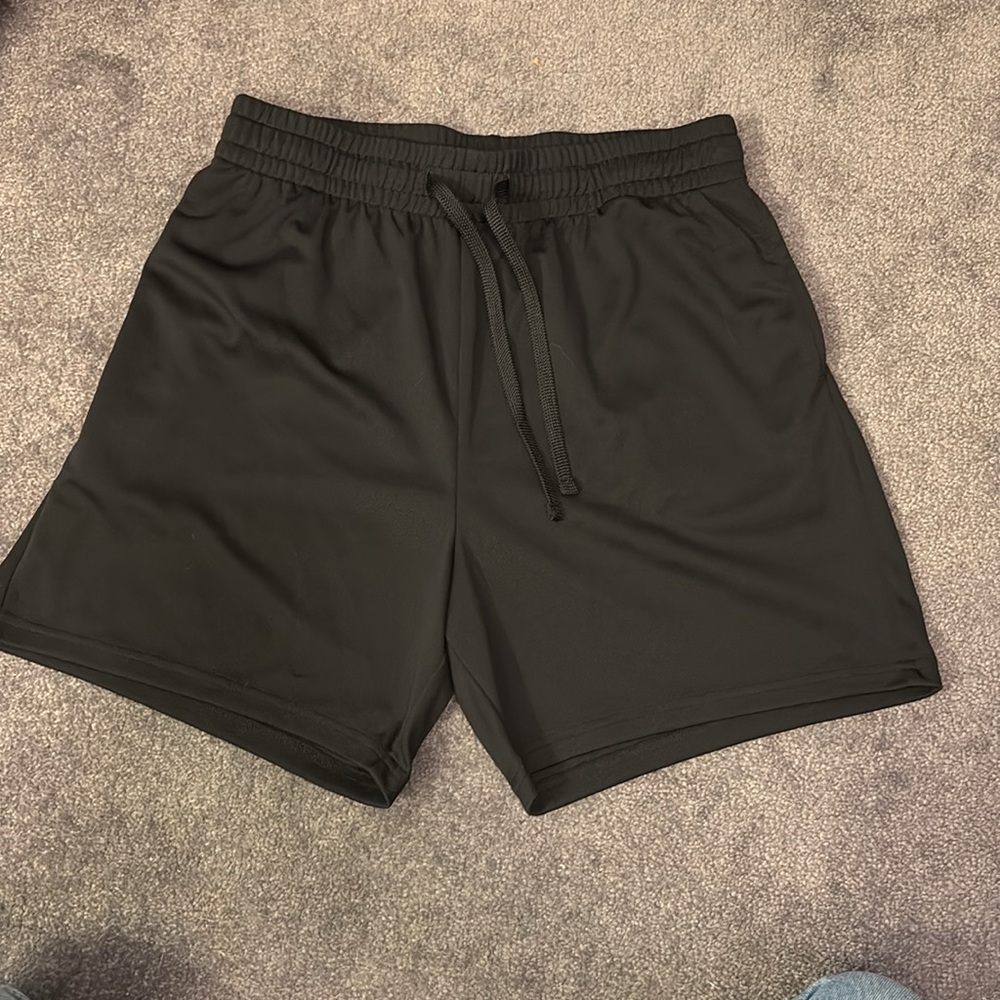 BUNDLE OF 3 : Men’s athletic shorts